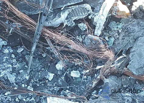 2002 Cadillac Seville Sls z USA, uszkodzony, nr VIN 1G6KS54Y22U116380